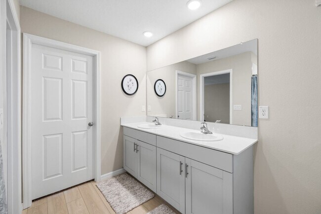 Building Photo - 7846 Peace Lily Ave