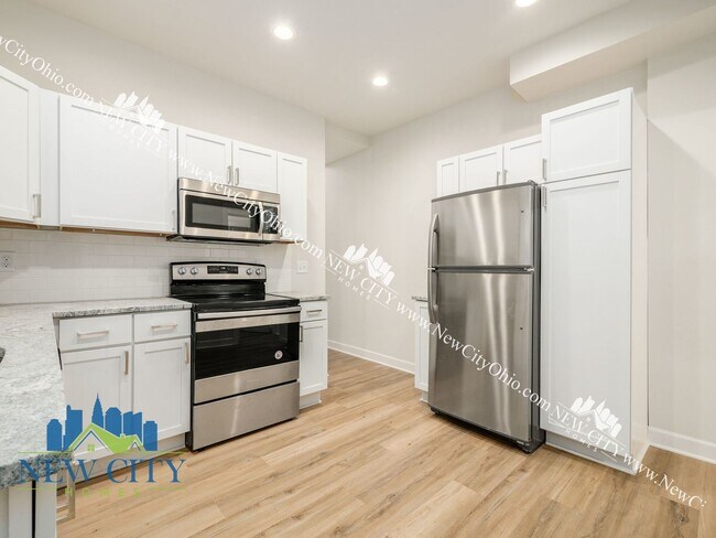 Building Photo - 91-93 N Central Avenue, Columbus, OH 43222