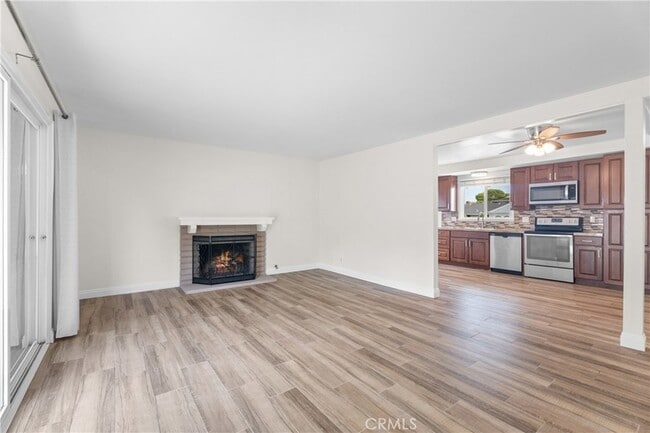 Building Photo - 17551 Misty Ln