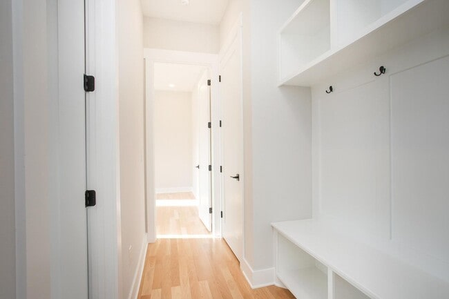 Building Photo - 1611 Century St