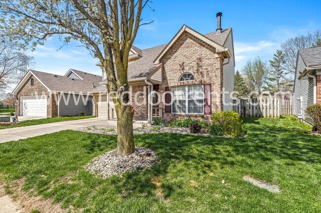 Building Photo - Charming 3-Bedroom Ranch with Scenic Backy...