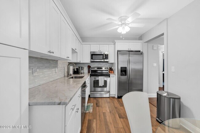Building Photo - 1201 Ocean Ave