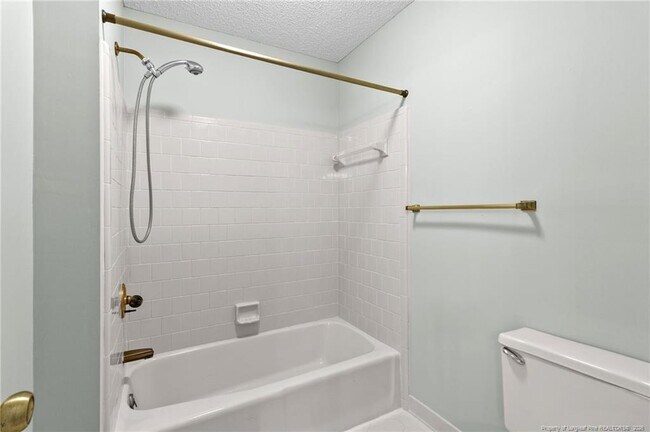 Building Photo - 2944 Wedgeview Dr