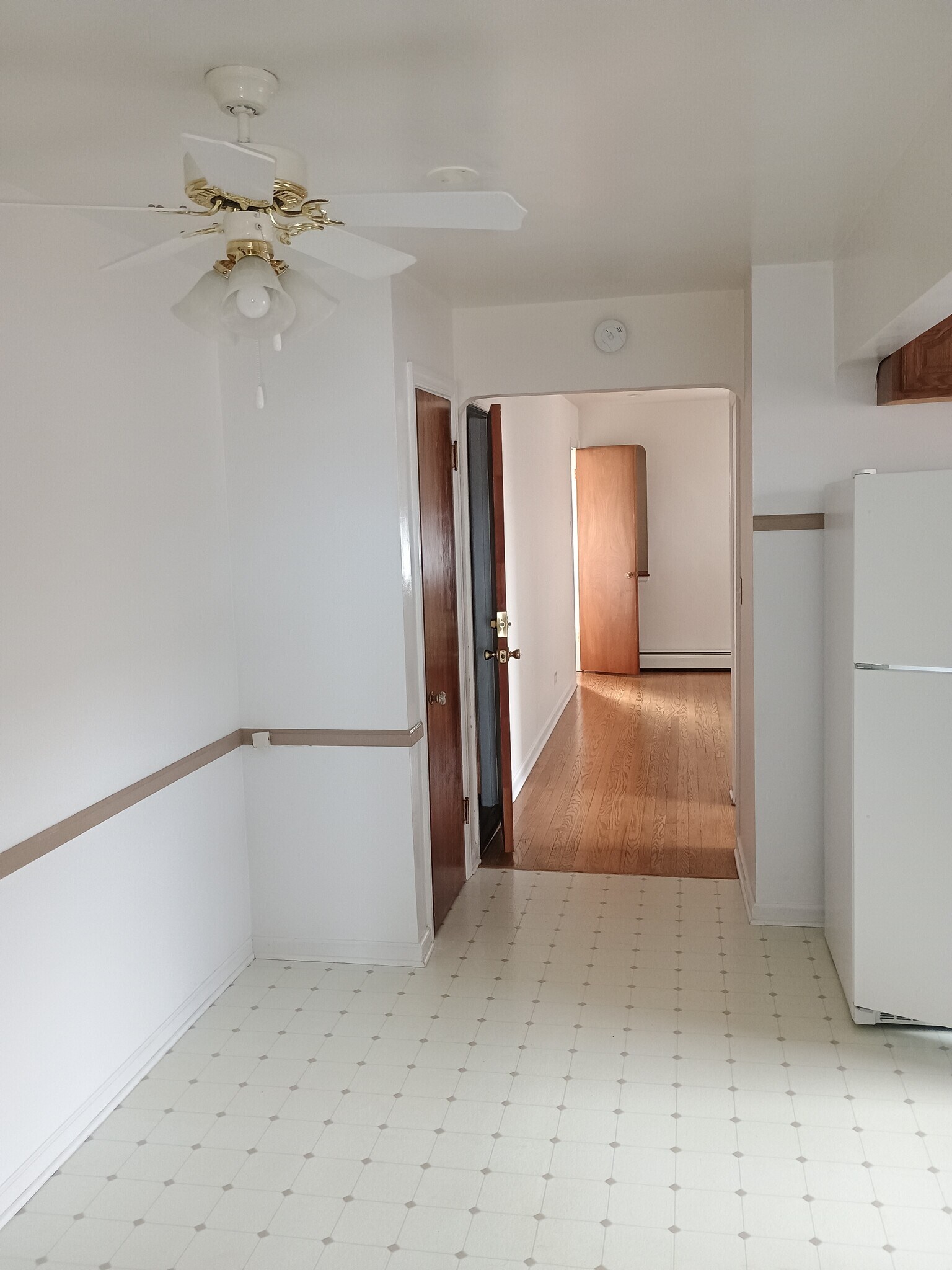 Building Photo - 2029 N 73rd Ct