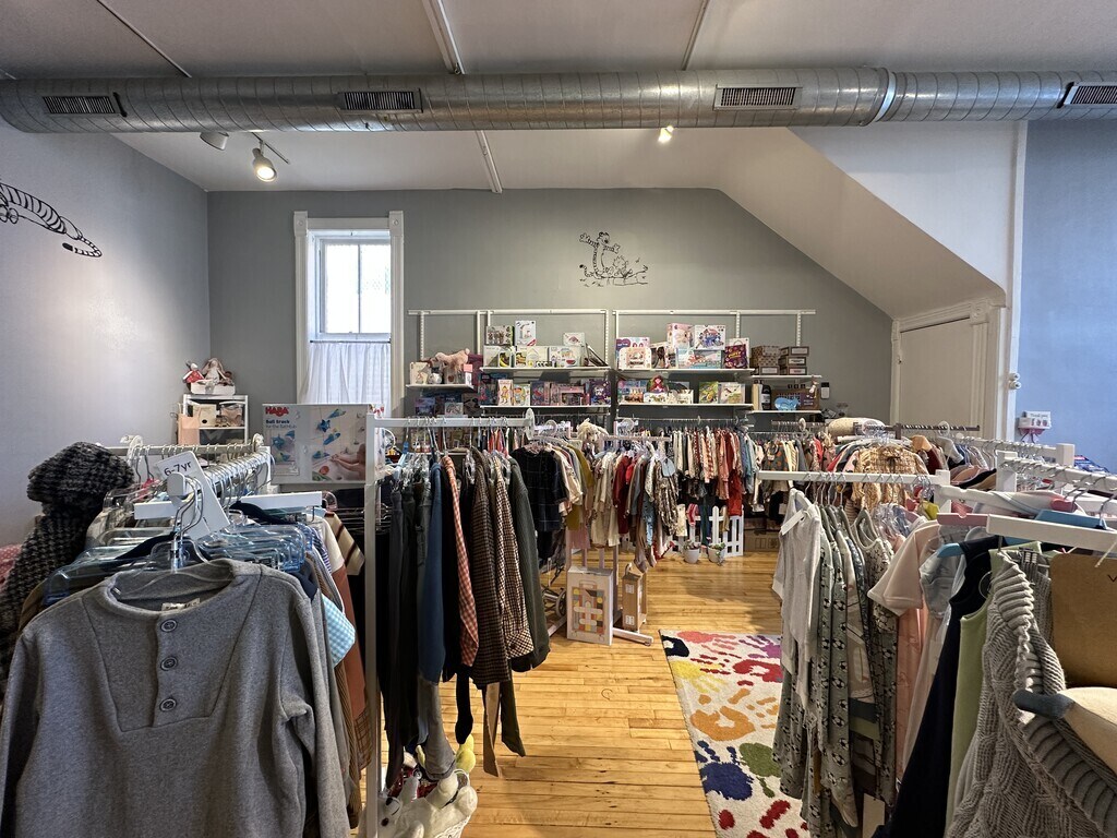 Building Photo - 3422 N Lincoln Ave