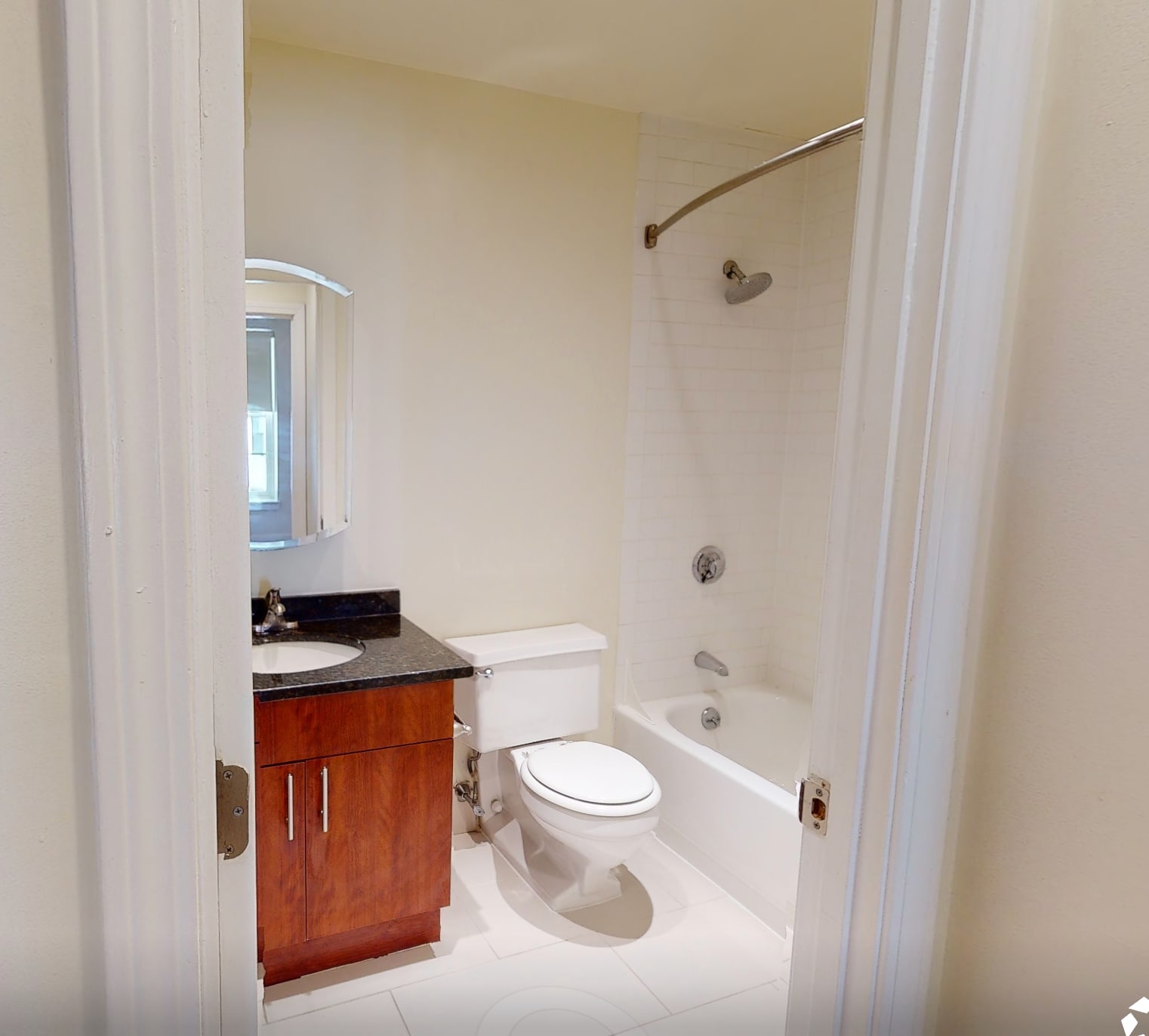 Building Photo - 7 Harcourt St