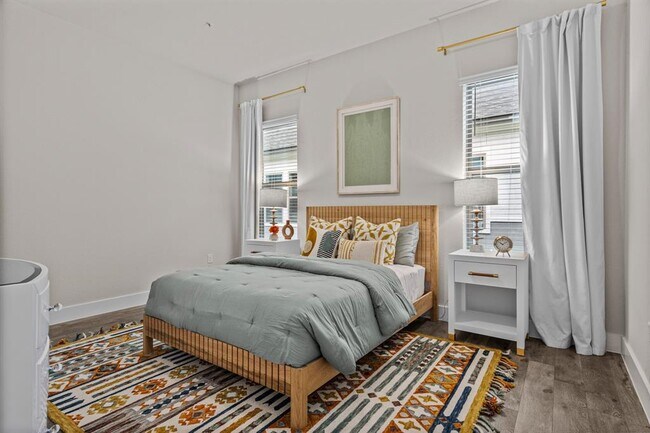 Building Photo - 865 Limmer Loop