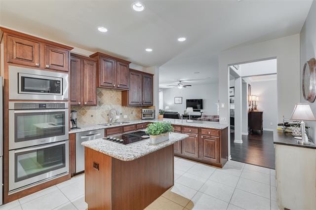 Building Photo - 15121 Seventeen Lakes Blvd