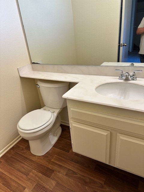 Building Photo - 215 Hudson S Ave