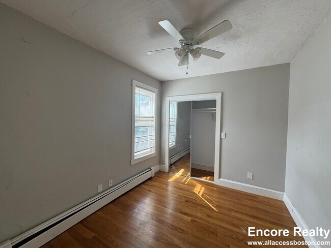 Building Photo - 23 Elmer St