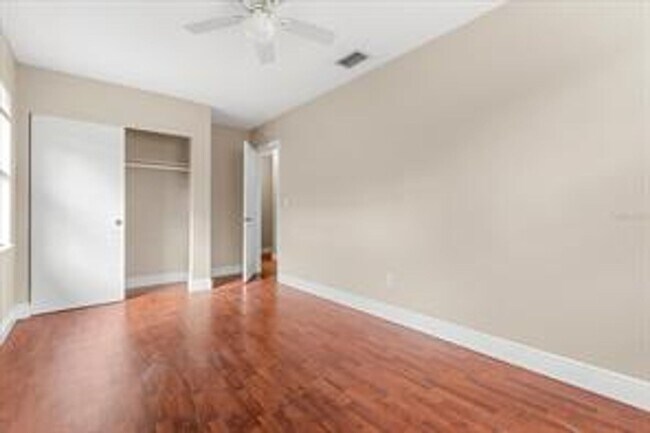 Building Photo - FOR RENT!!! CHARMING AND COZY 3 BEDROOM 2 ...