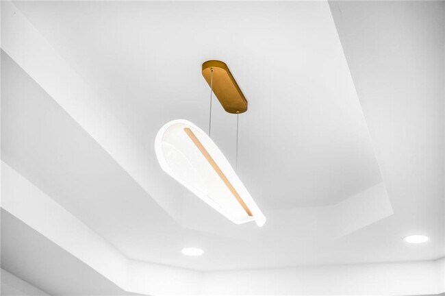 Building Photo - 507 Karen Ln