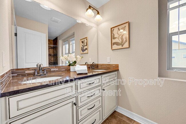 Building Photo - 8152 E 49th Pl