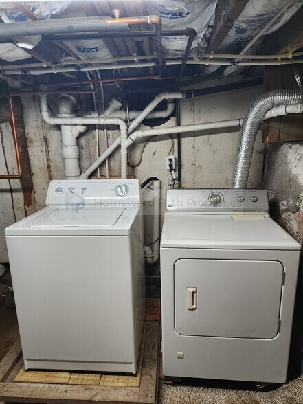 Washer dryer in basement - 749 Roberts Ct