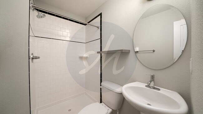 Building Photo - Immaculate rancher near Patty Jewett Neighborhood