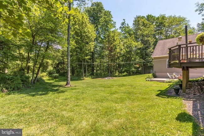Building Photo - 1577 Chestnut Ridge Rd