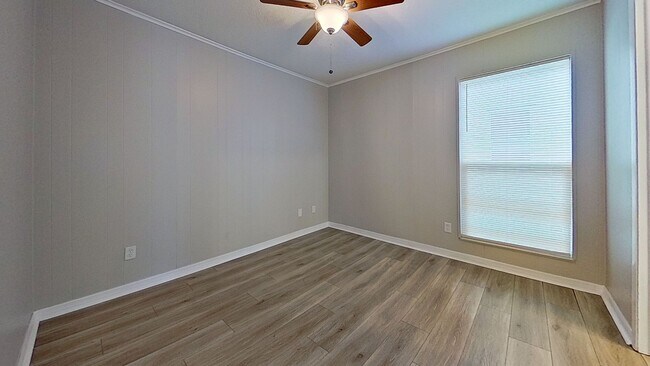 Building Photo - MOVE IN SPECIAL $500 OFF FIRST MONTH!! Beach Living at it's Best!  Two Bedroom/One Bath Ground Fl...