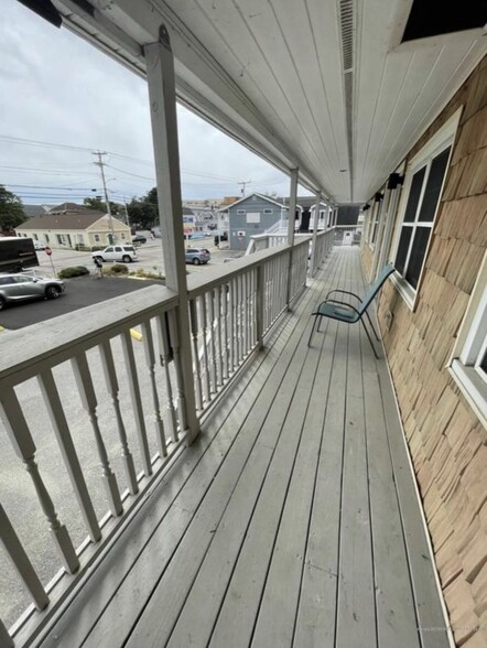 Just head down the stairs and you are 400 ft from the beach! - 78 E Grand Ave