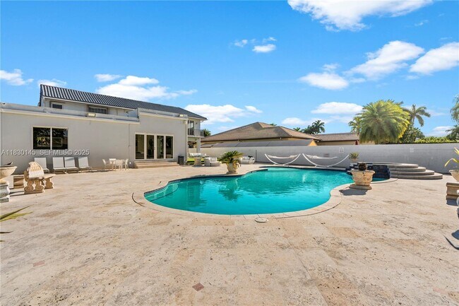 Building Photo - 13815 SW 38th St