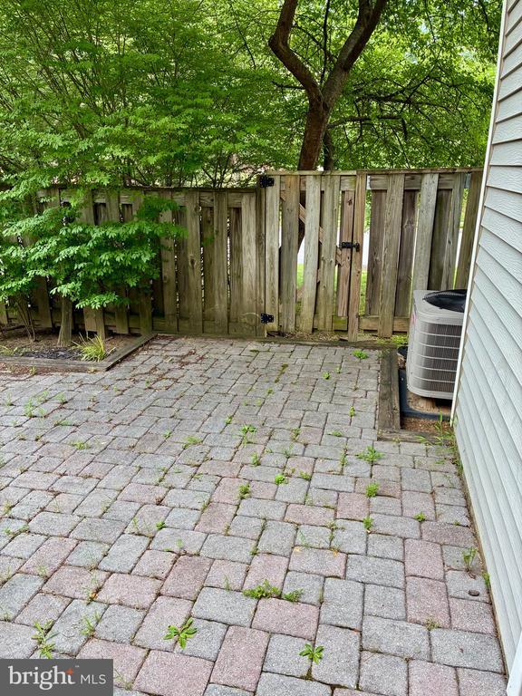 Building Photo - 12200 Bare Bush Path