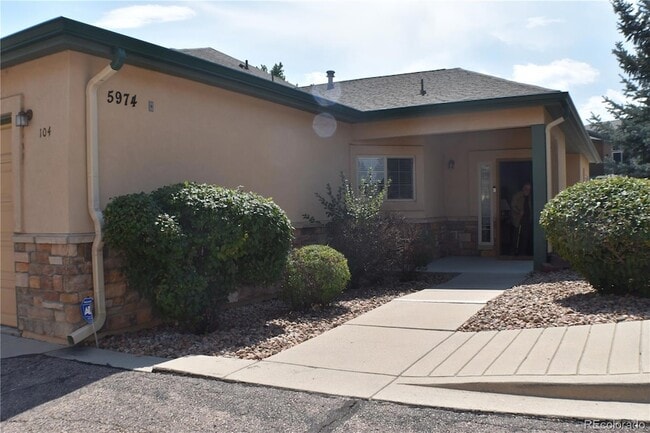 Building Photo - 5974 Eagle Hill Heights