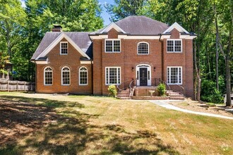 Building Photo - 2120 Skyland Cove Ln SW