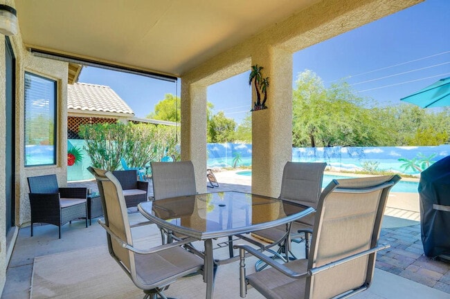 Building Photo - 1209 W Crystal Palace Pl