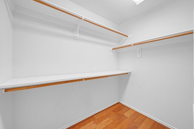 Building Photo - 38 E Stedhill Loop