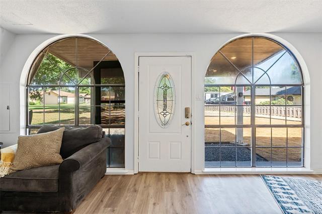 Building Photo - 4021 Sioux Ct