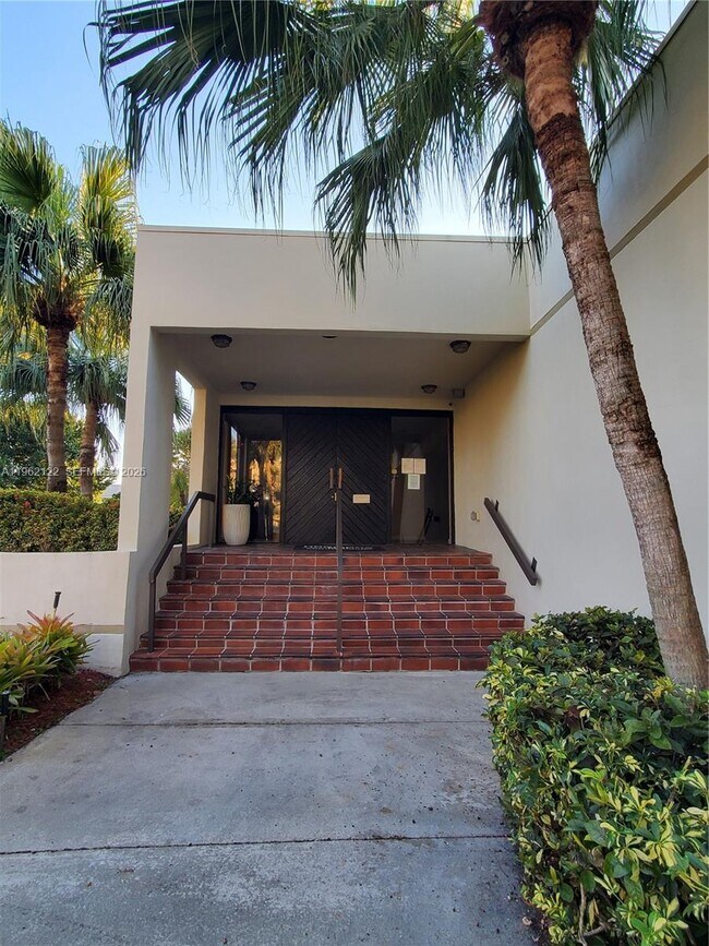 Building Photo - 8075 SW 107th Ave