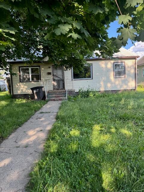 Primary Photo - 107 Michigan Ave