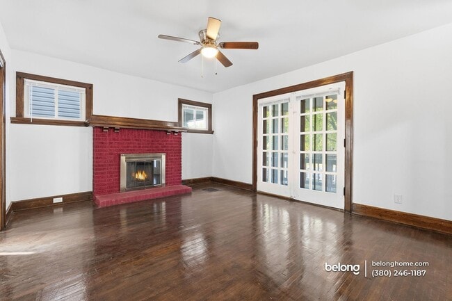 Building Photo - 904 Studer Ave