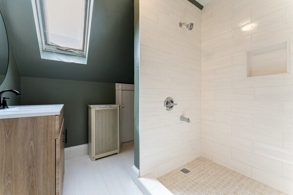 Building Photo - 247-249-249 Park St