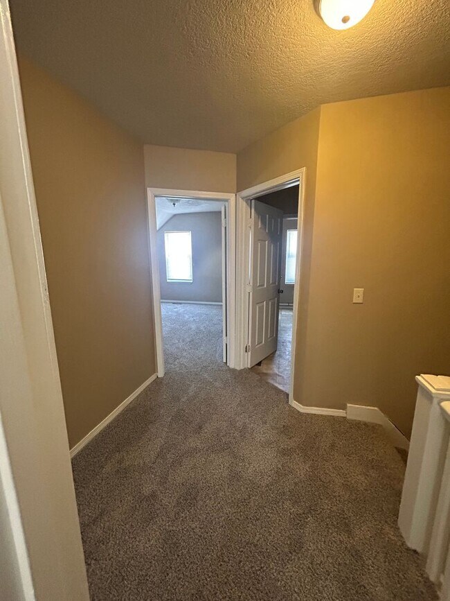 Building Photo - New Listing!!!