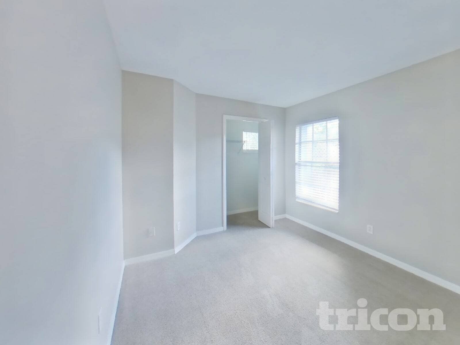 Building Photo - 8502 Deer Chase Dr