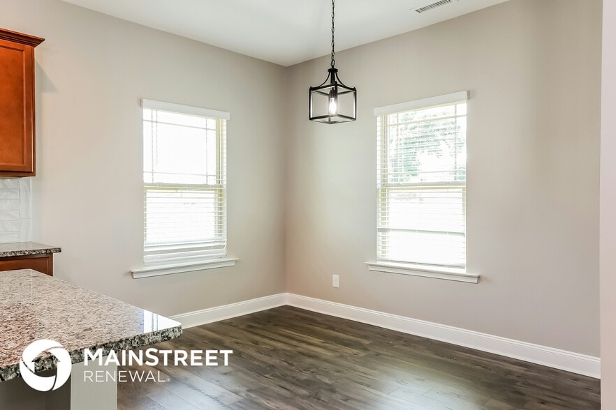 Building Photo - 96 Longo Ln