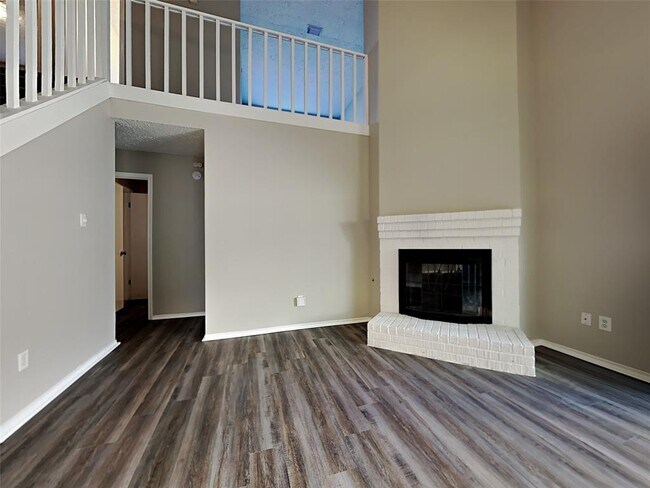 Building Photo - 23035 Red Leo Ln