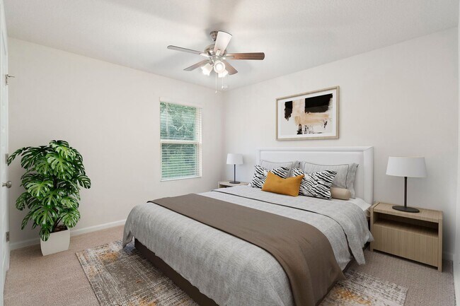 Building Photo - Creative Charm Meets Modern Comfort in Thi...