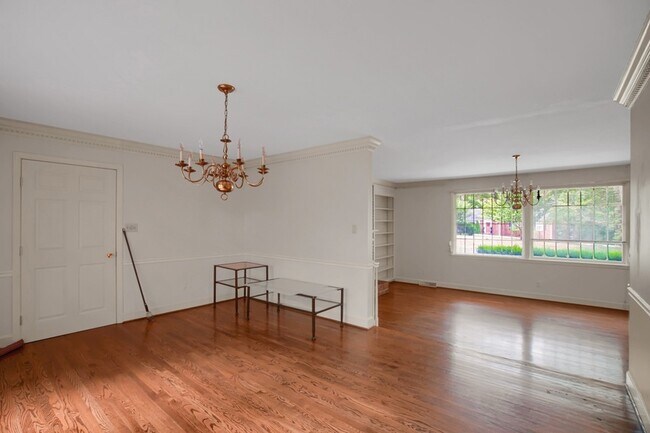 Building Photo - 314 Powder Mill Dr
