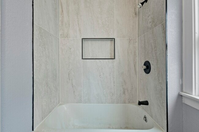 Building Photo - 1369 Wildwood Rd