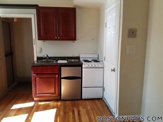 Building Photo - 51 S Huntington Ave