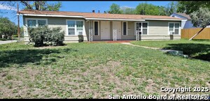 Primary Photo - 327 Bexar Dr