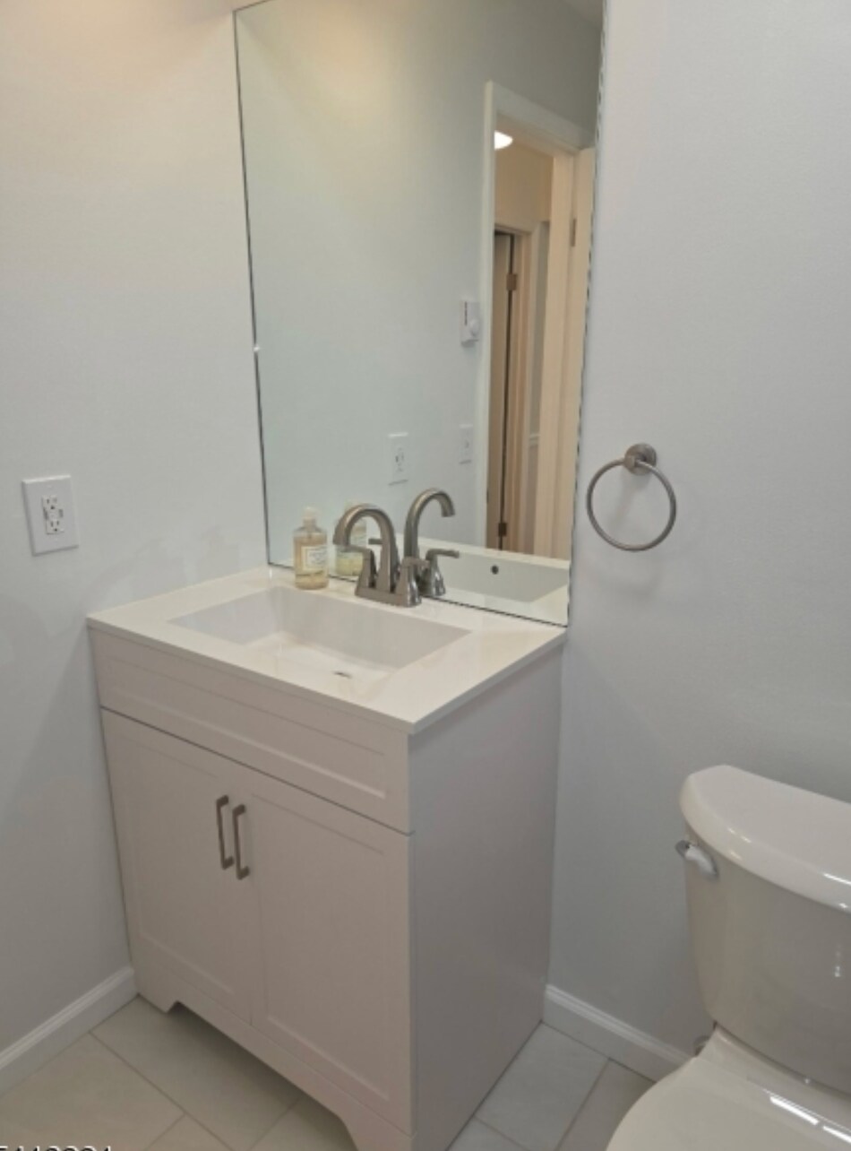 Building Photo - 5 Mountain Ct