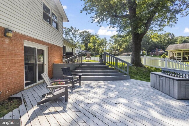 Building Photo - 5030 Gadsen Dr