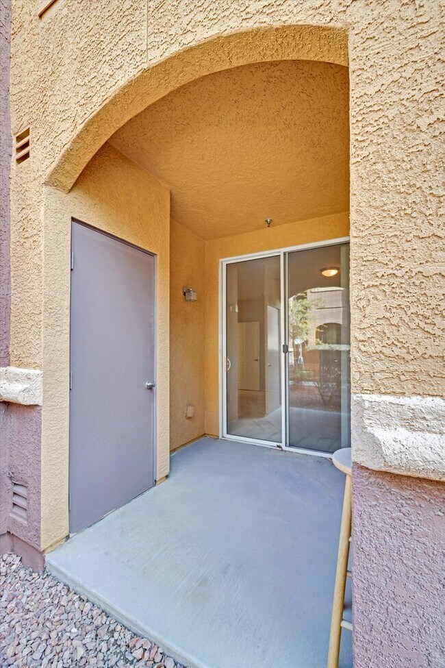 Building Photo - Downstairs Condominium