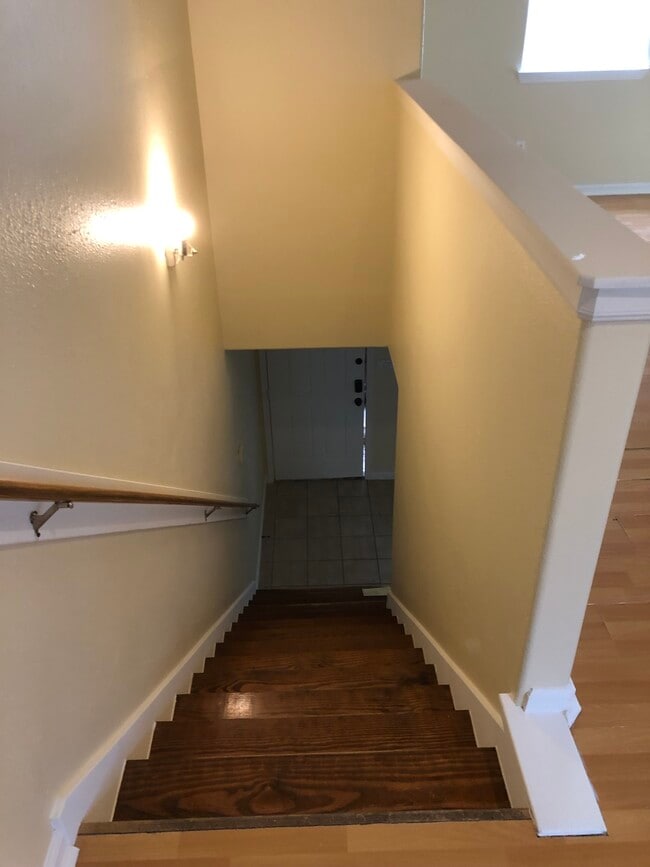 Stairway - 219 Jackson Ave