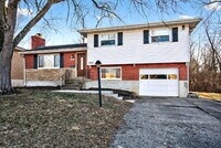 Building Photo - 8980 Cherry Blossom Ln