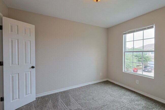 Building Photo - 5015 Stowers Blvd