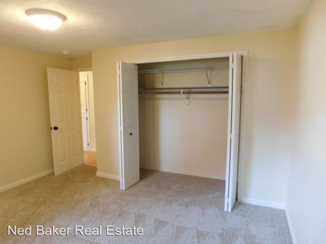 Building Photo - 3 br, 2 bath House - 3678 Silverstone Dr NE