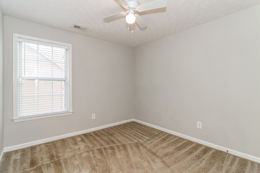 Building Photo - 2159 Caneridge Dr